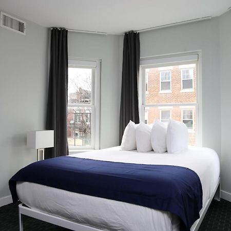 Stylish Studio On Newbury Street, #10 Boston Exterior photo