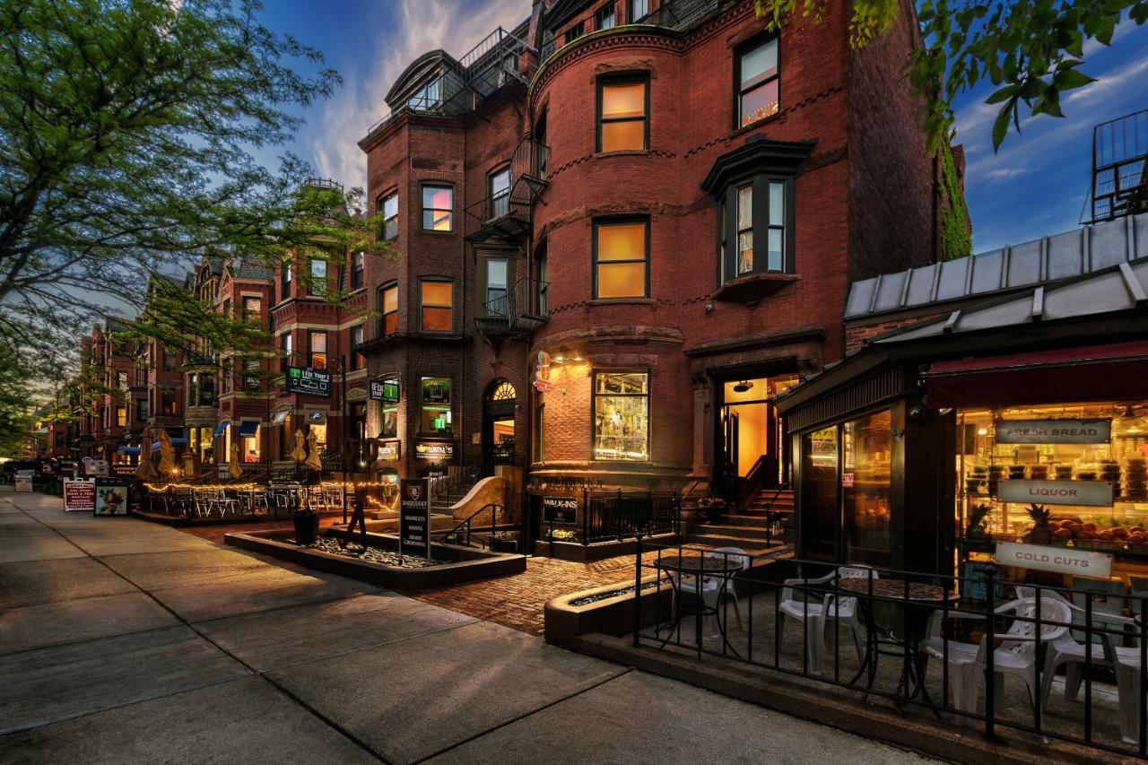 Stylish Studio On Newbury Street, #10 Boston Exterior photo