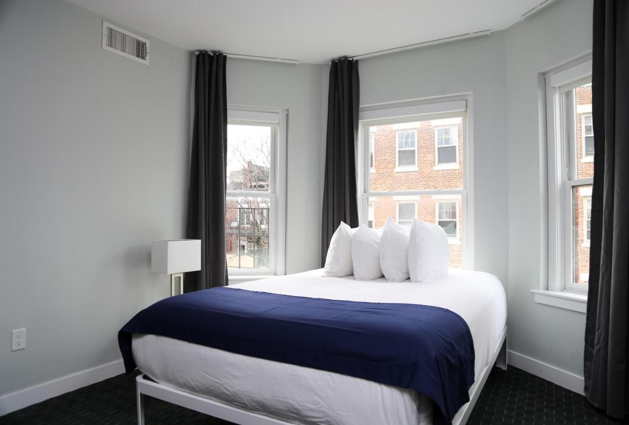 Stylish Studio On Newbury Street, #10 Boston Exterior photo